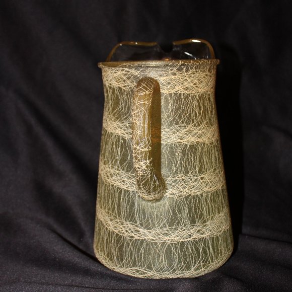 Vntg MCM Color Craft Green Spaghetti String Rubber Coated Drizzle Pitcher 2 Qt - Picture 4 of 6
